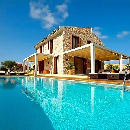 Barcares Gran For 10, Pool, Gym And Close To Hotel Pollença