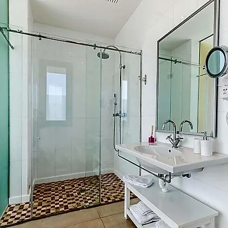 Barcares Gran For 10, Pool, Gym And Close To Hotel